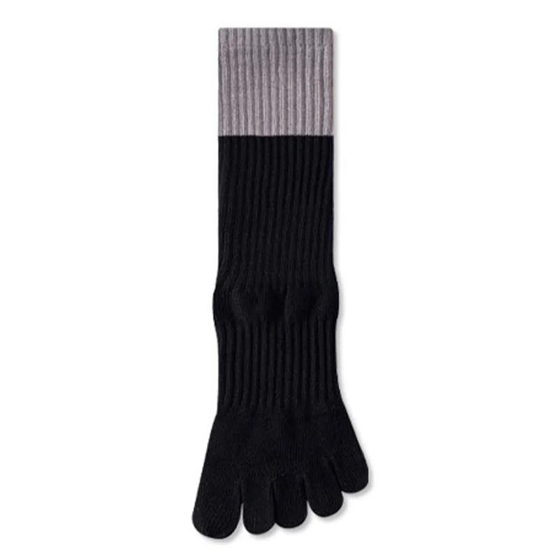 Olivenorma Hochelastische, mittelhohe Yoga-Socken mit durchgehender Silikonsohle, rutschfester und stoßdämpfender Sohle, geräuschlose Sport- und Fitness-Socken für Damen
