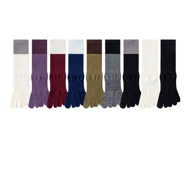 Olivenorma Hochelastische, mittelhohe Yoga-Socken mit durchgehender Silikonsohle, rutschfester und stoßdämpfender Sohle, geräuschlose Sport- und Fitness-Socken für Damen