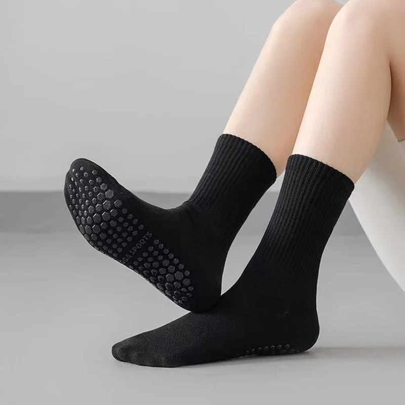Olivenorma Mid Tube Elastische Stricksocken mit vollständiger Abdeckung, rutschfester Silikon-Balanceunterstützung, vielseitige Sport- und Yoga-Socken für Damen