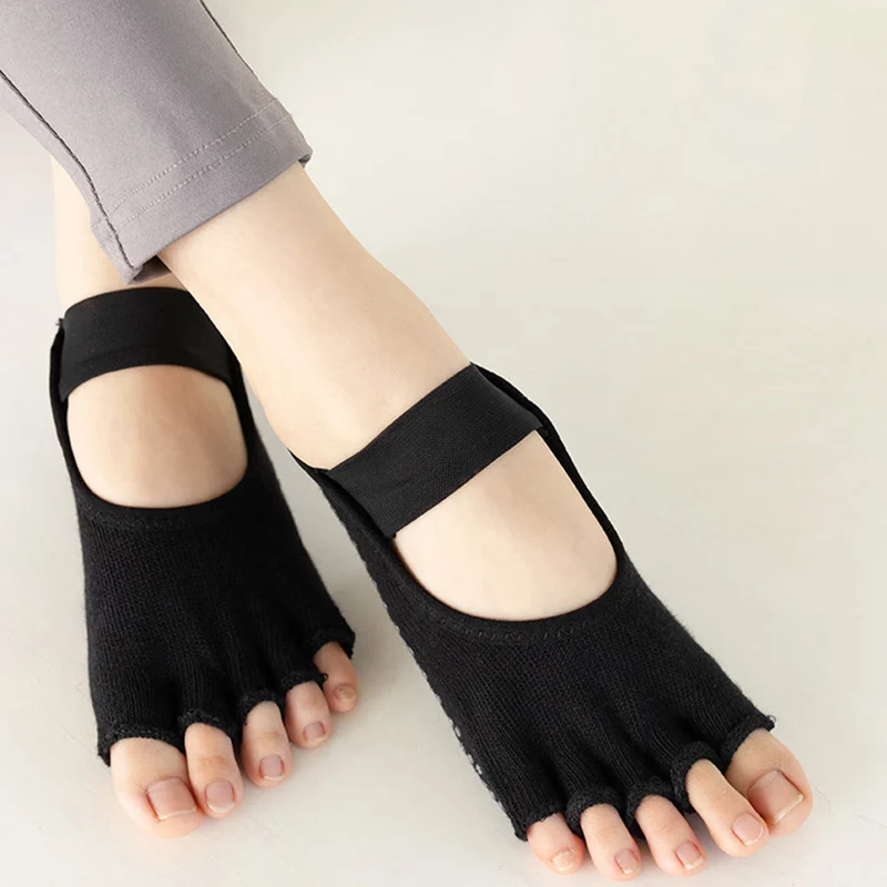 Olivenorma Zehensocken mit Silikonnoppen, rutschfest, stoßdämpfend, eng anliegend, für alle Indoor-Aktivitäten, Yoga-Socken für Damen