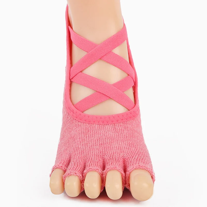 Olivenorma Zehensocken mit Silikonnoppen, rutschfest, stoßdämpfend, eng anliegend, für alle Indoor-Aktivitäten, Yoga-Socken für Damen
