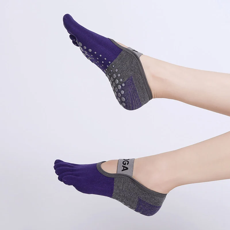 Olivenorma Premium Strick-Fünf-Finger-Socken mit rutschfester Silikonsohle für Balanceunterstützung, atmungsaktiv und flexibel – ideal für Indoor-Sport, Workout und Yoga.