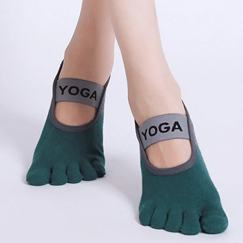 Olivenorma Premium Strick-Fünf-Finger-Socken mit rutschfester Silikonsohle für Balanceunterstützung, atmungsaktiv und flexibel – ideal für Indoor-Sport, Workout und Yoga.