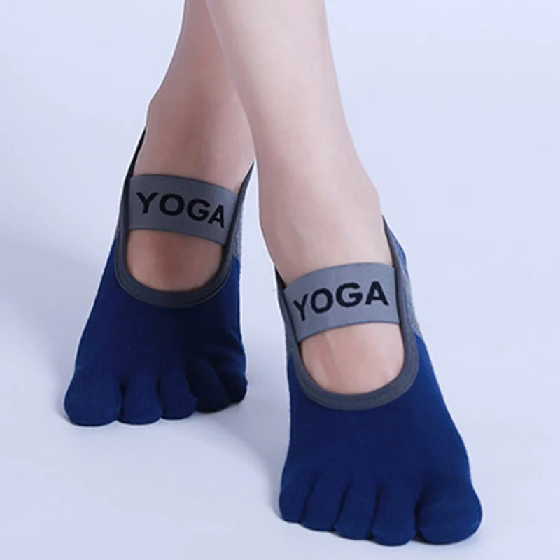 Olivenorma Premium Strick-Fünf-Finger-Socken mit rutschfester Silikonsohle für Balanceunterstützung, atmungsaktiv und flexibel – ideal für Indoor-Sport, Workout und Yoga.