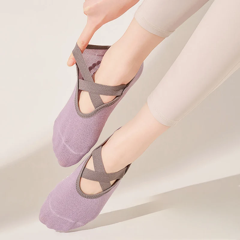 Olivenorma Hautfreundliche, weiche Stricksocken mit Rundumgriff, rutschfest, stoßdämpfend, vielseitig einsetzbar – Trainingssocken für Damen (Yoga)