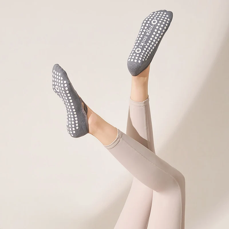 Olivenorma Hautfreundliche, weiche Stricksocken mit Rundumgriff, rutschfest, stoßdämpfend, vielseitig einsetzbar – Trainingssocken für Damen (Yoga)