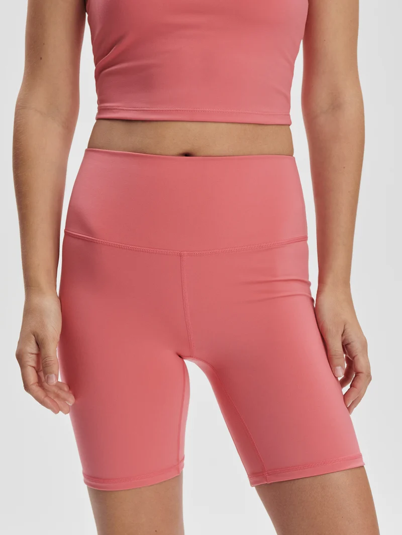 Freesoft High Rise Short 7