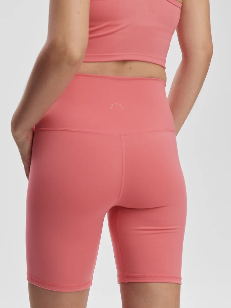 Freesoft High Rise Short 7