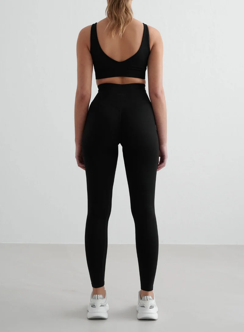 Black Shape Seamless Tights & Deep Cut Bra Set