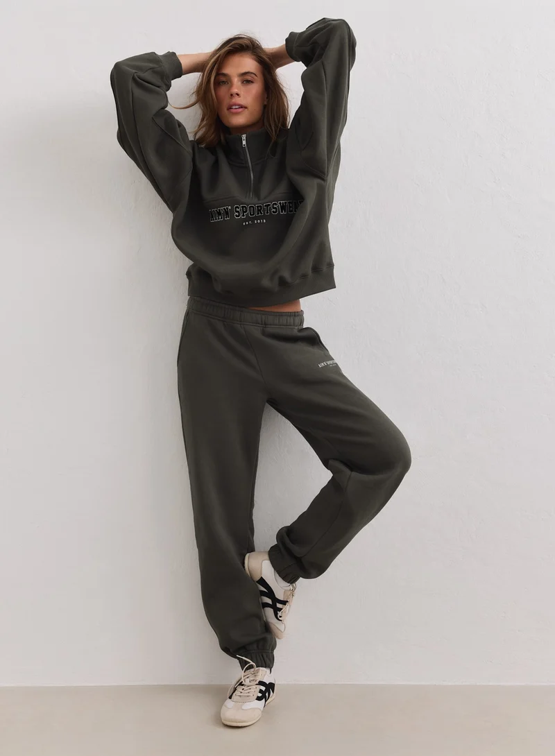 Dark Ivy Classic Sweatpants