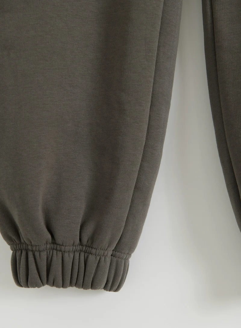 Dark Ivy Classic Sweatpants