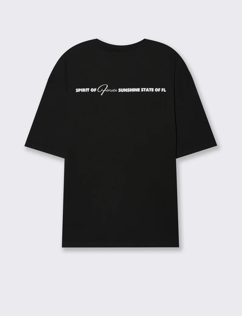 T-shirt boxy fit con stampa da uomo - Nero