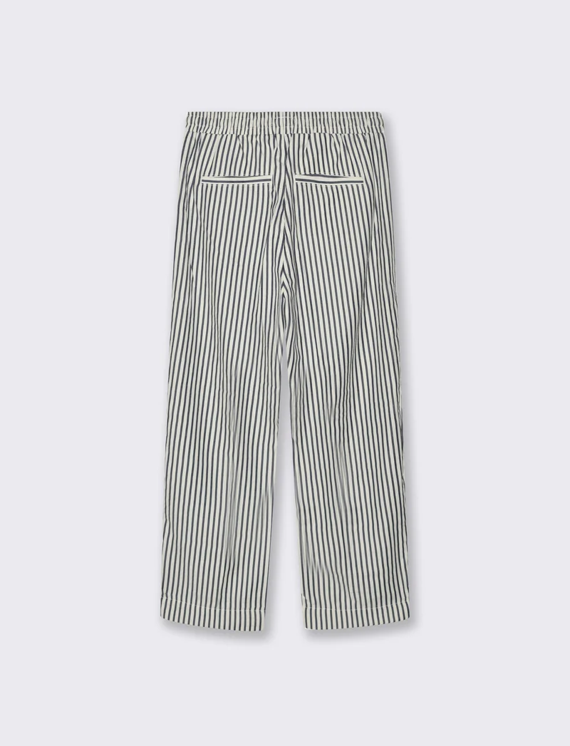 Pantalone con elastico in vita da donna - var 1