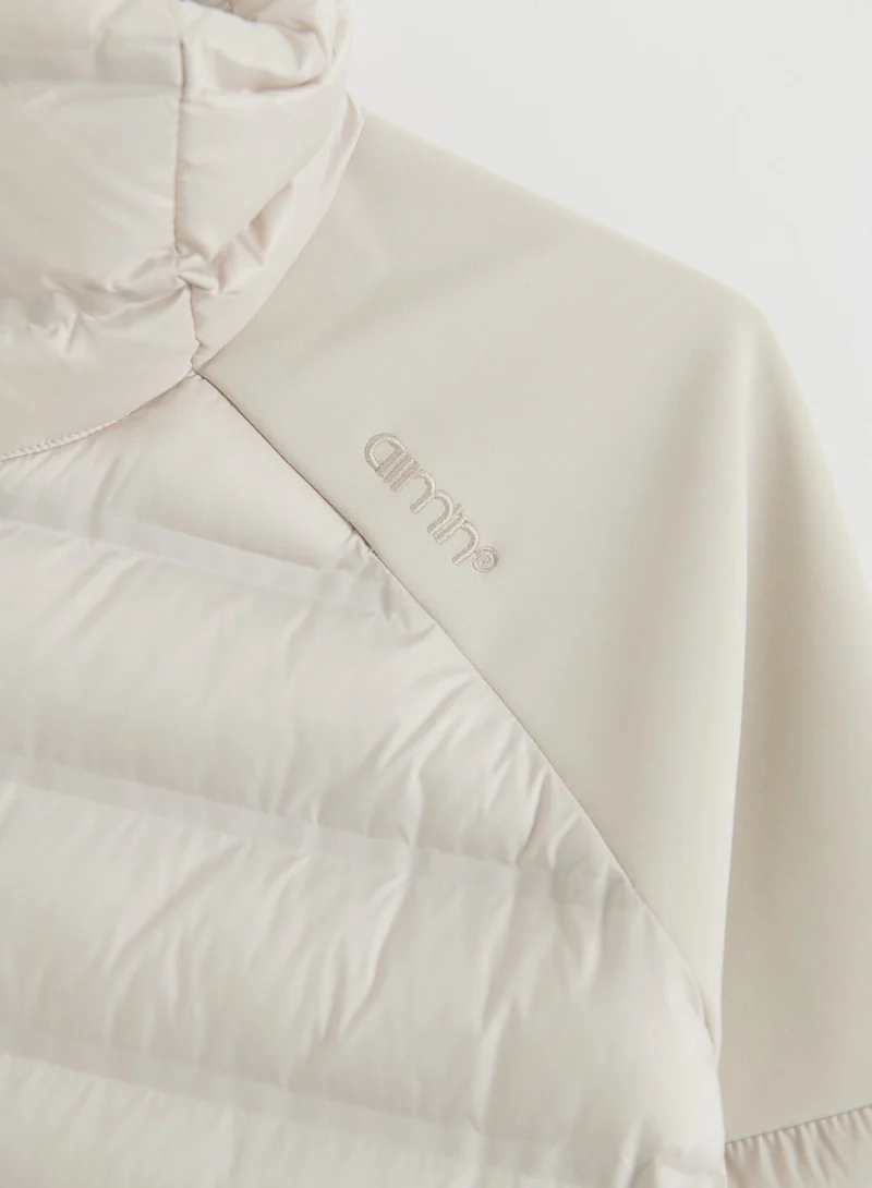 Sand Hybrid Jacket