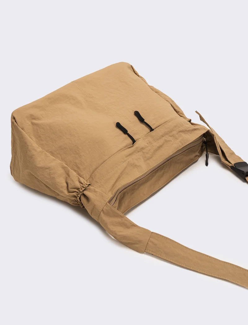 Borsa a tracolla in nylon - Beige