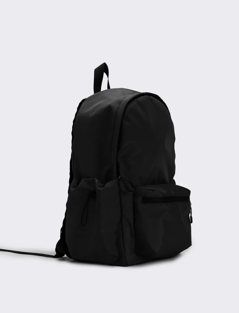 Zaino uomo basic con tasche - Nero