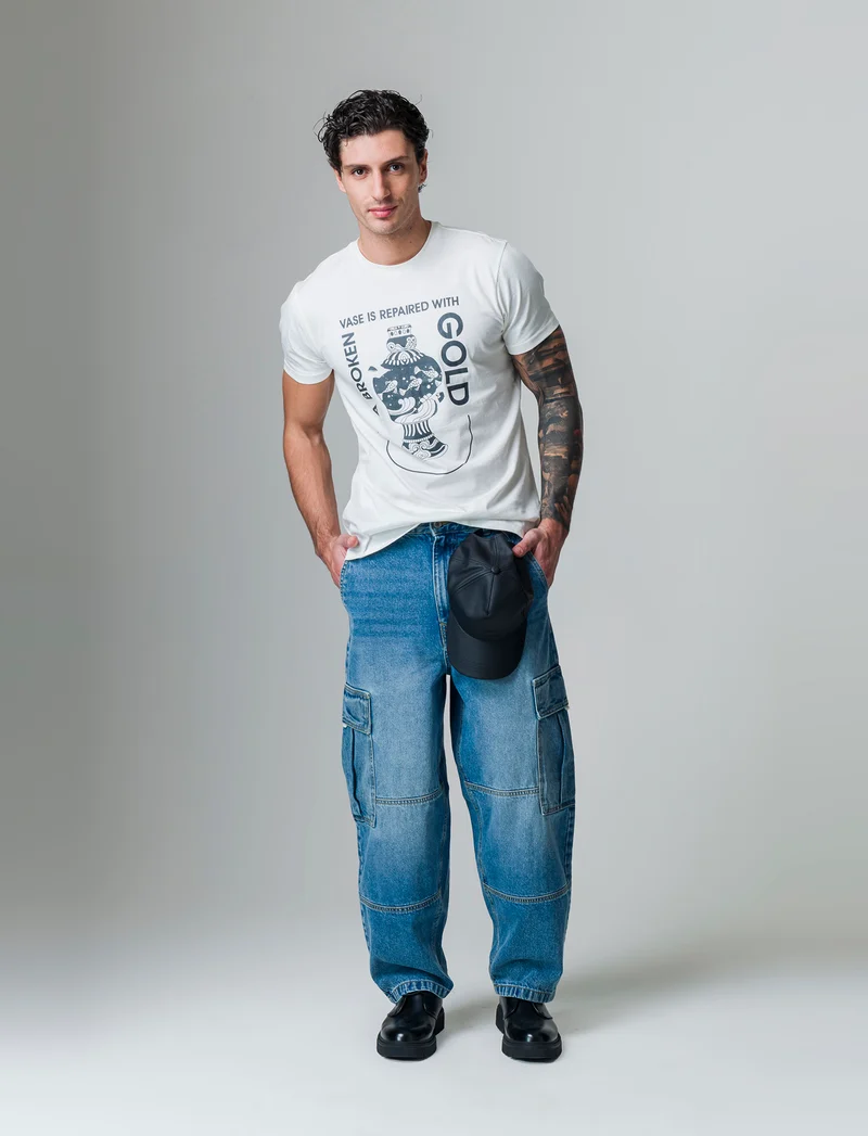 T-shirt in cotone con stampa regular fit da uomo - Bianco