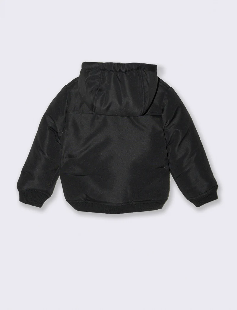 Giubbotto con tasche e patch - Nero