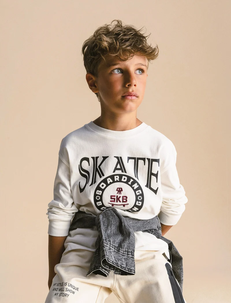 T shirt stampa skate skull. - Bianco latte