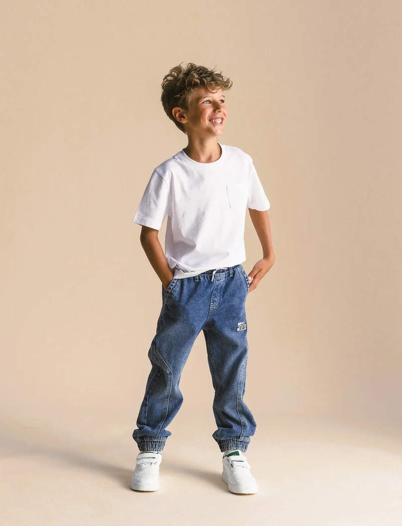 Jogging in denim. - Denim