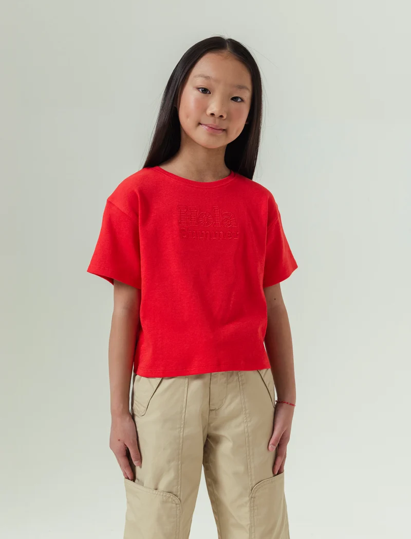 T-shirt con ricamo da bambina - Rosso