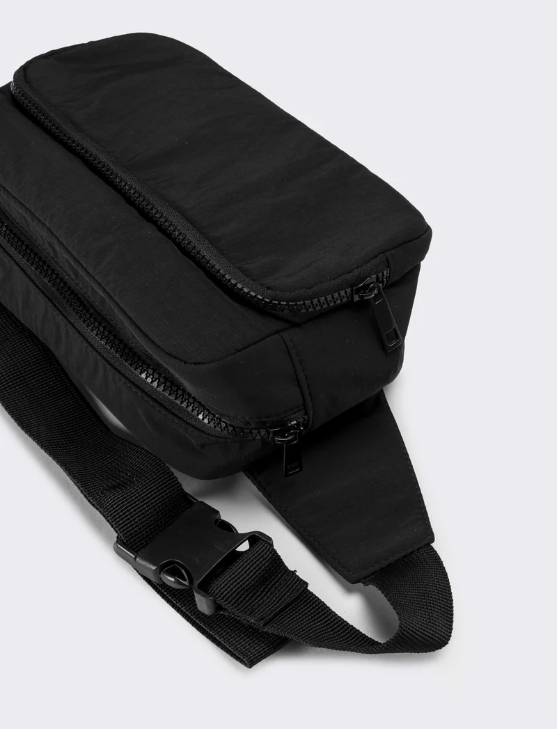 Marsupio uomo con zip avanti - Nero