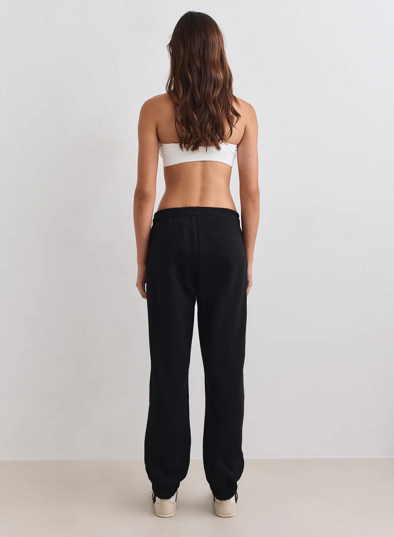 Black Classic Sweatpants