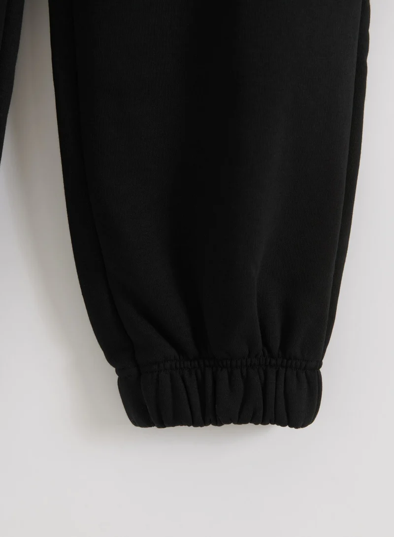 Black Classic Sweatpants