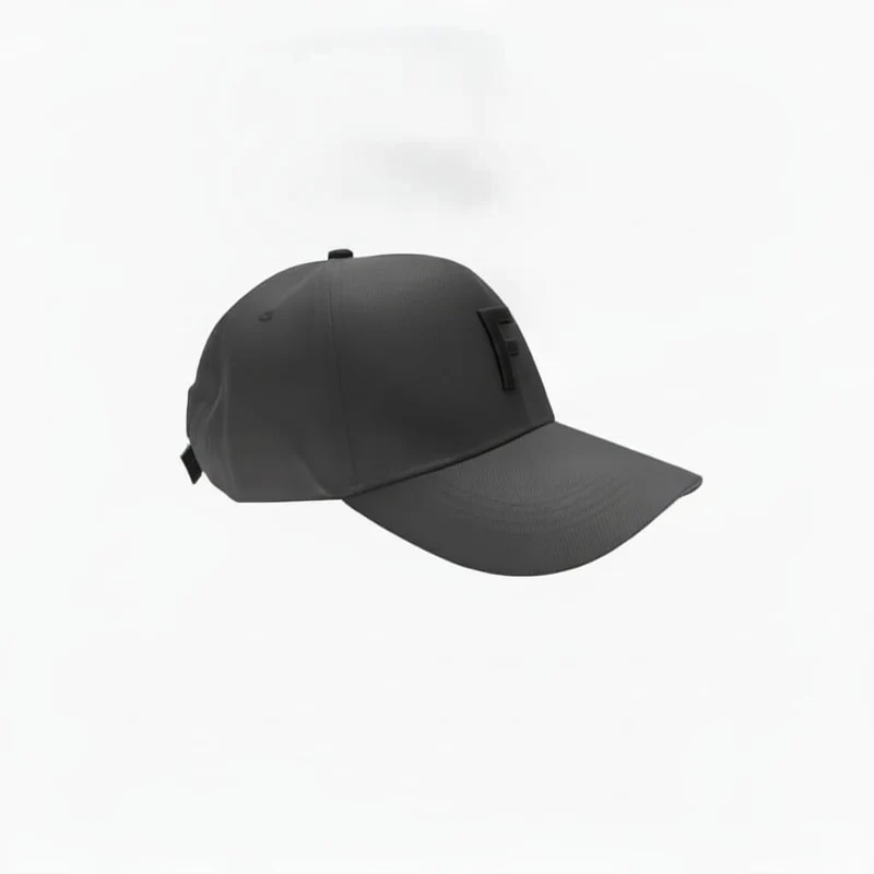 Cappello uomo baseball con iniziale rialzata - var 3