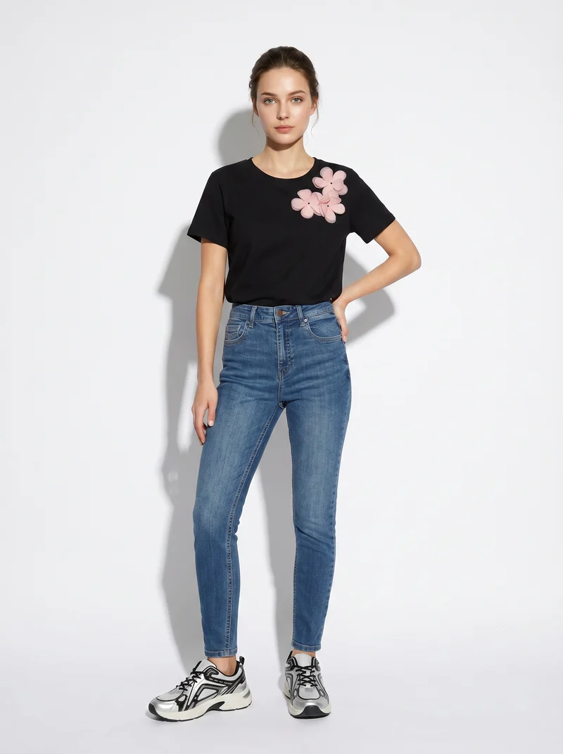 T-shirt cotone a manica corta con applicazioni - var 2