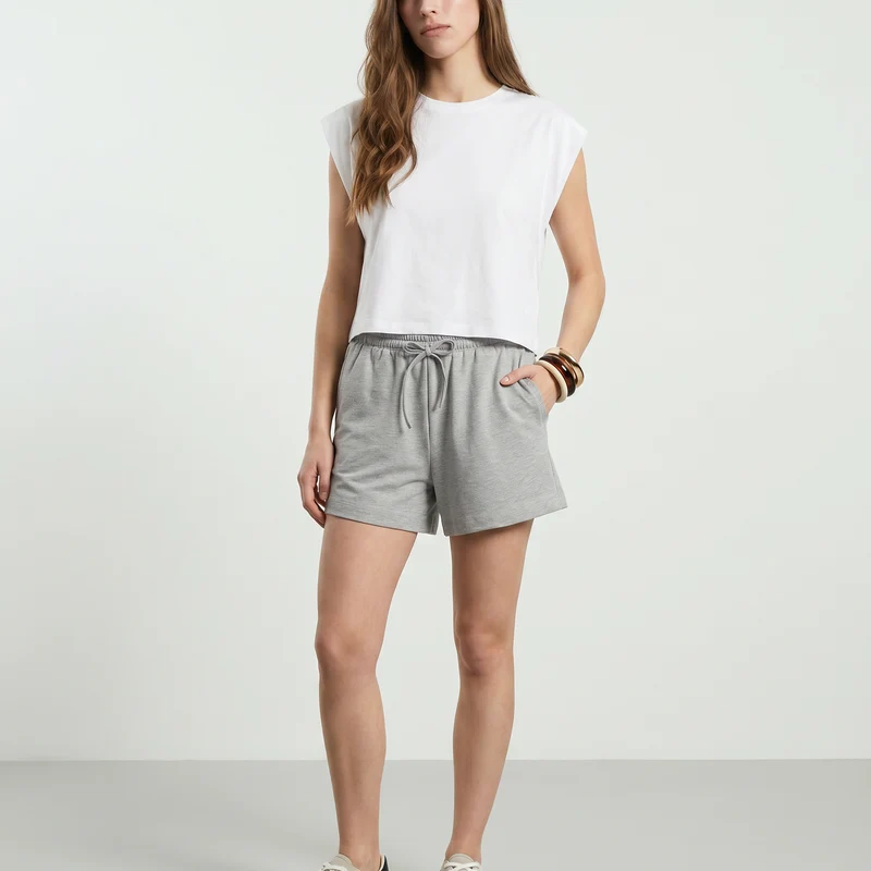 Short in cotone con coulisse e tasche - Grigio chiaro mel.