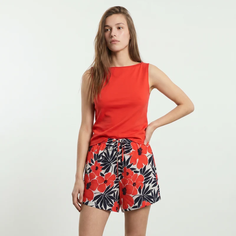 Short in tessuto stampato con vita arricciata - var 1