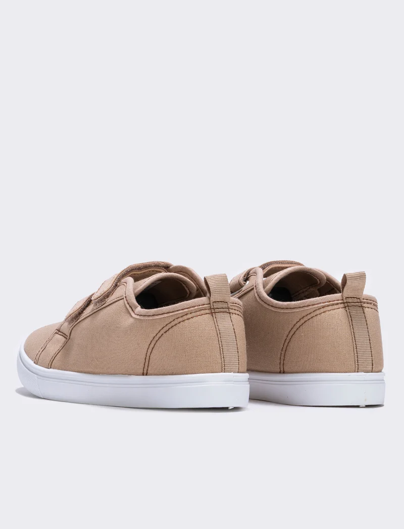 Scarpa in tela da bambino con strappi - Beige