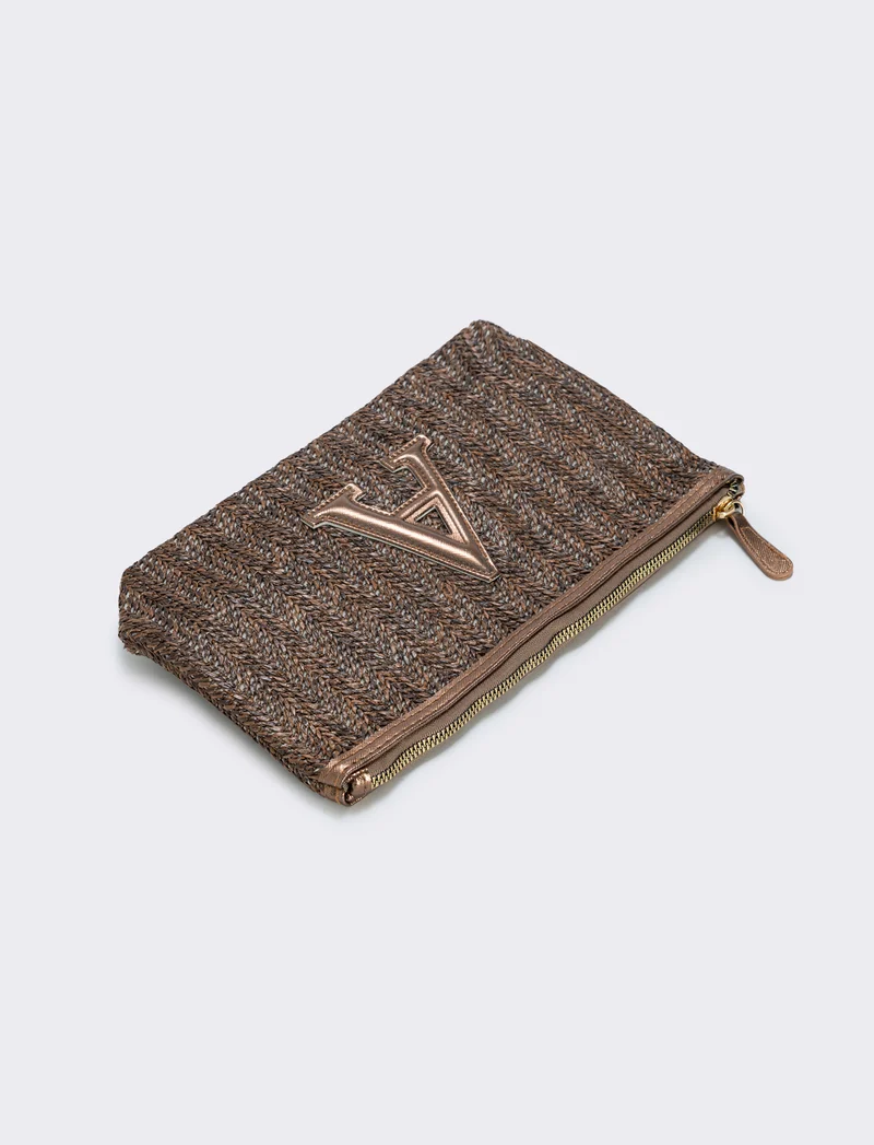 Pochette effetto paglia con lettera - var 1