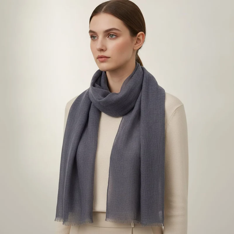 Foulard uomo unito elegante e versatile - Blu