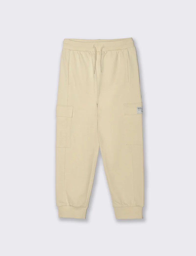 Jogger in cotone con tasconi e coulisse - Beige