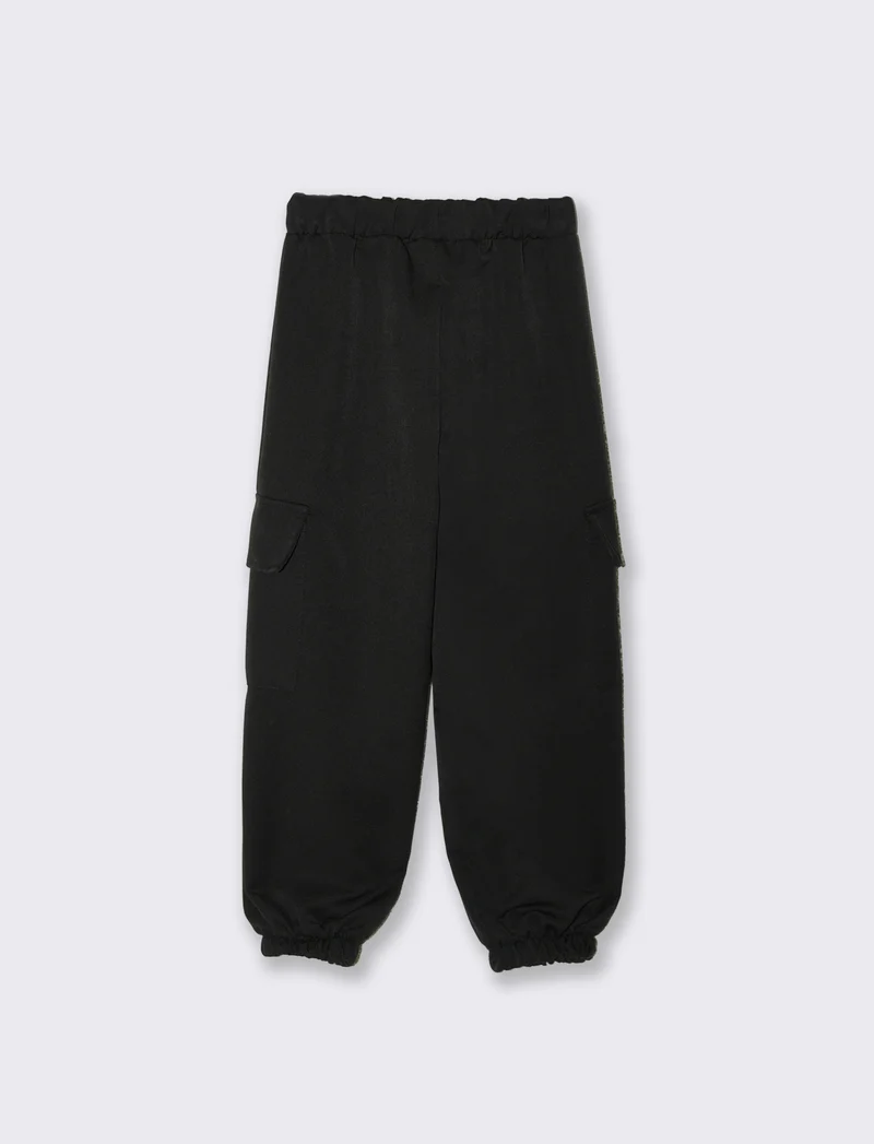 Jogger cargo in tessuto elegante - Nero