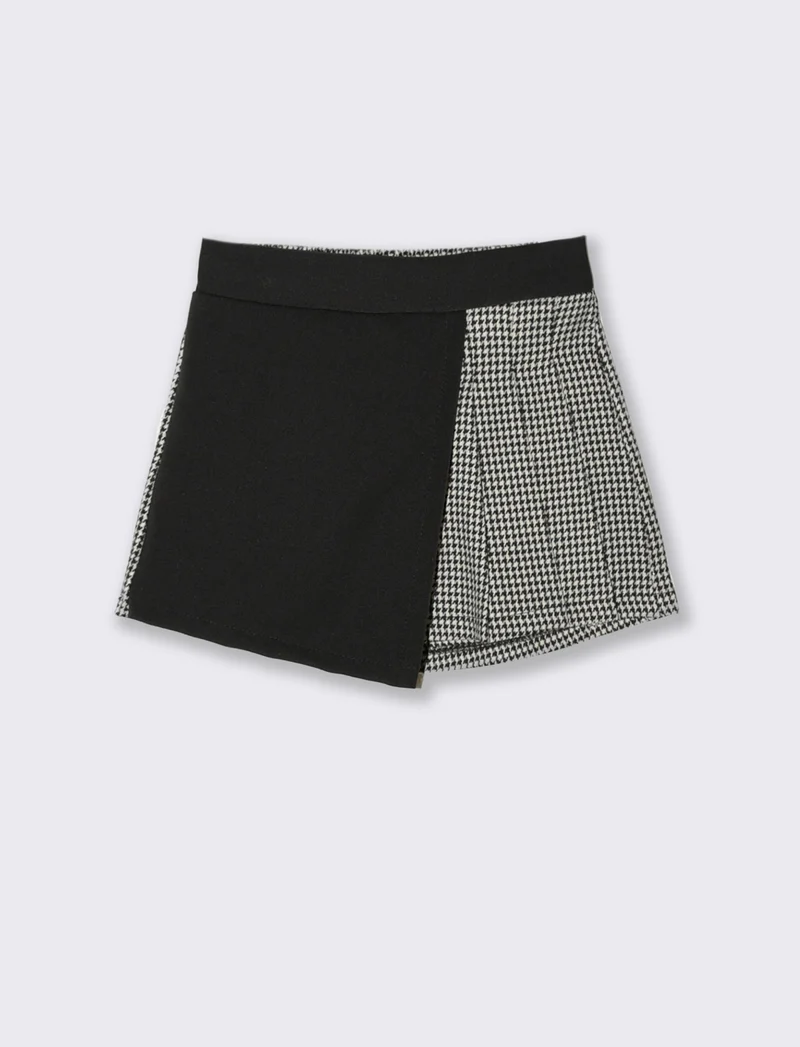 Short in pied de poule con pannello a contrasto. - Fantasia