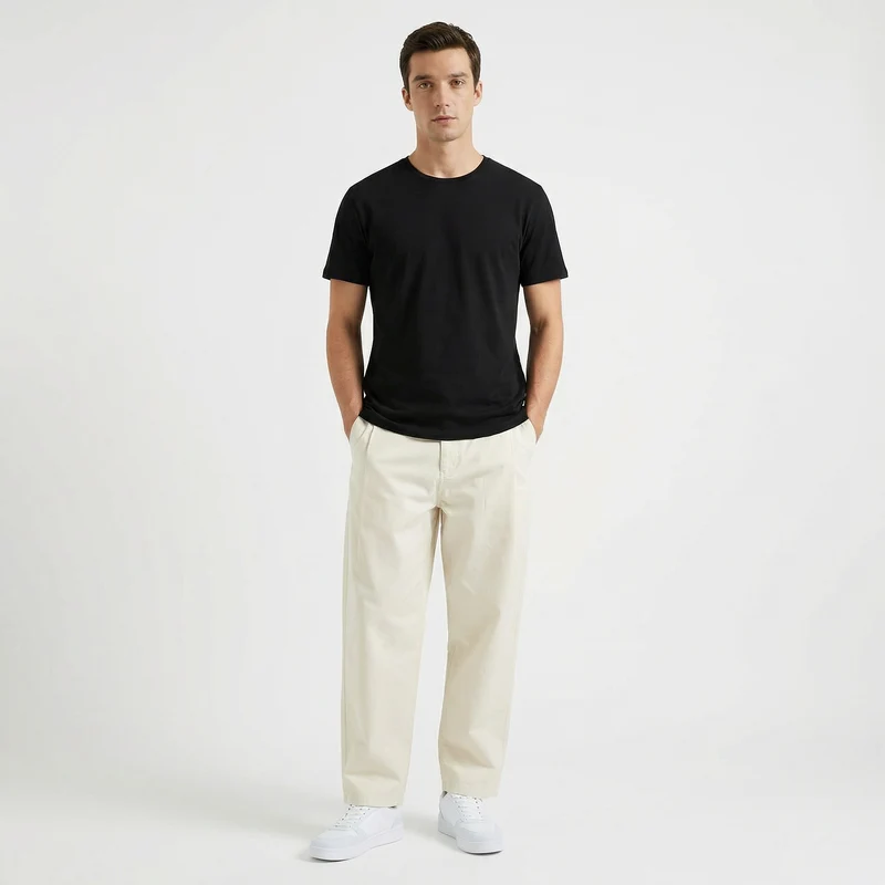 T-shirt slim fit in cotone elasticizzato - Nero