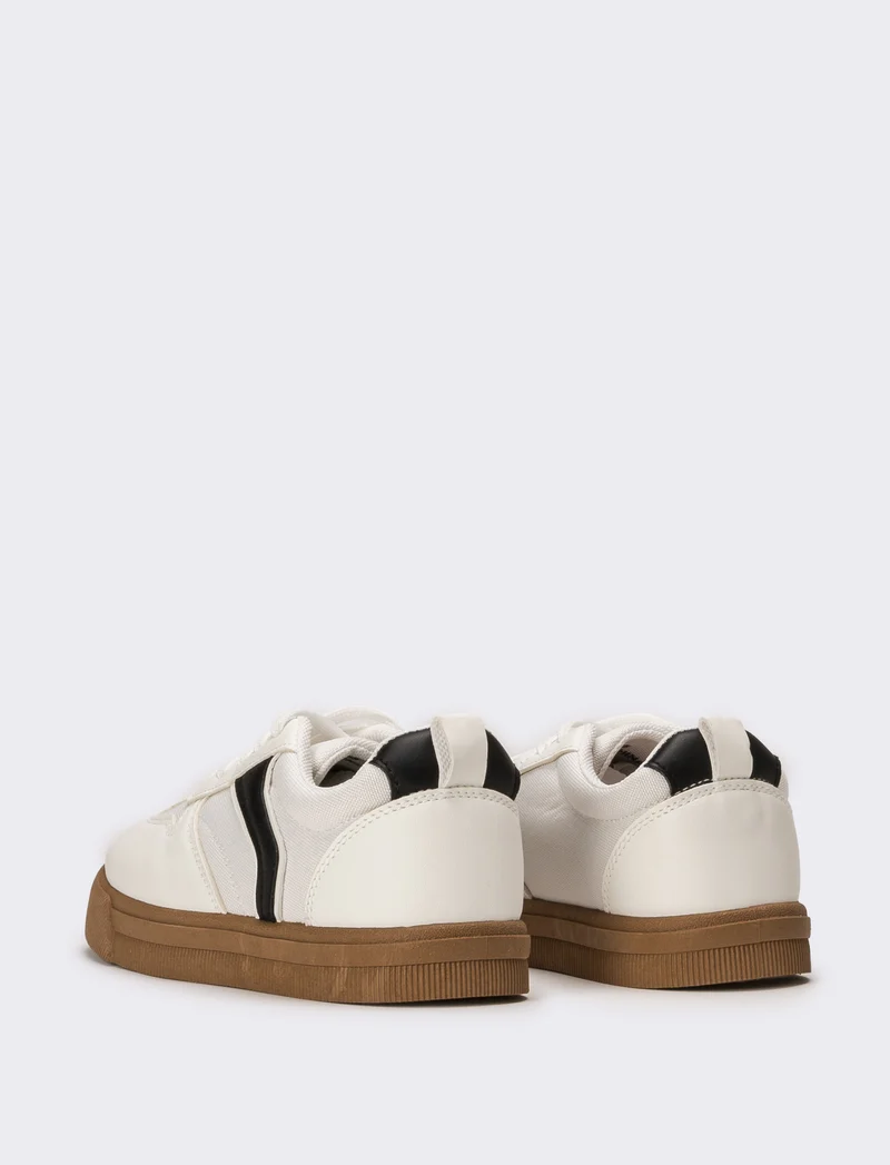 Sneakers da bambino con inserti - Bianco