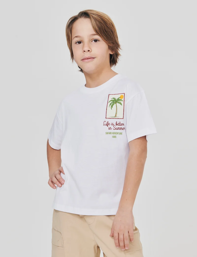 T-shirt con toppa applicata e collo a scatola - Bianco