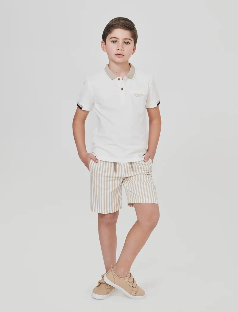 Polo in piquet con taschino elegante - Bianco latte