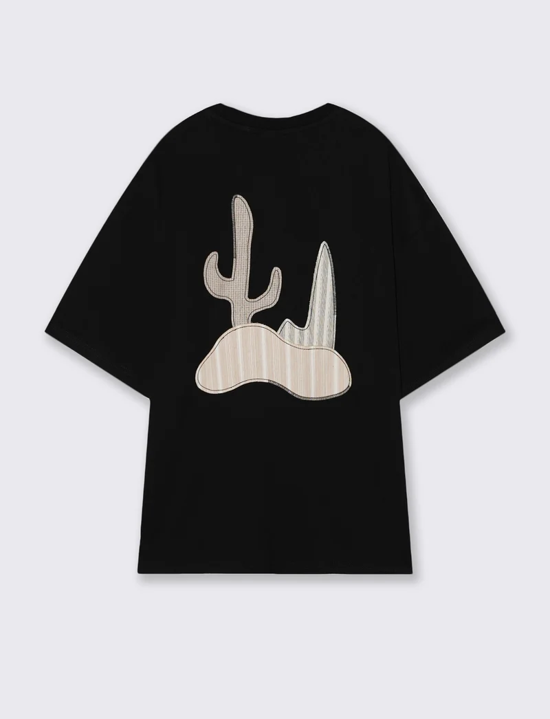 T-shirt con stampa - Nero