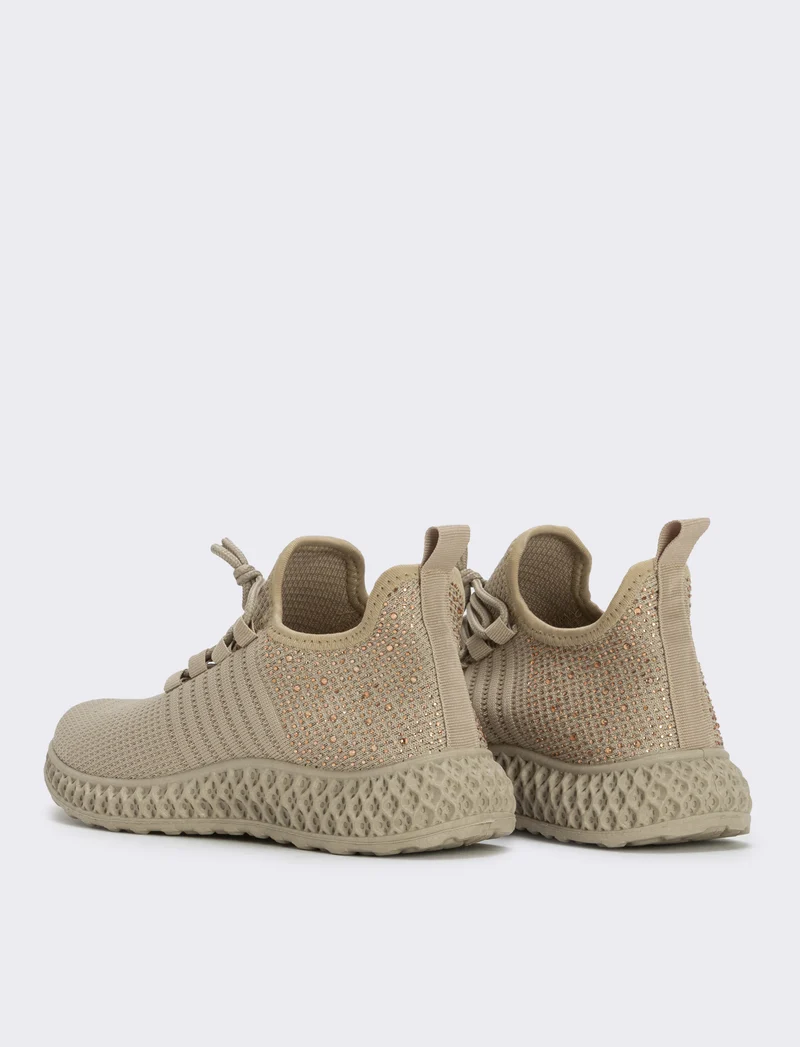 Sneakers da con strass e suola rilievo - Beige