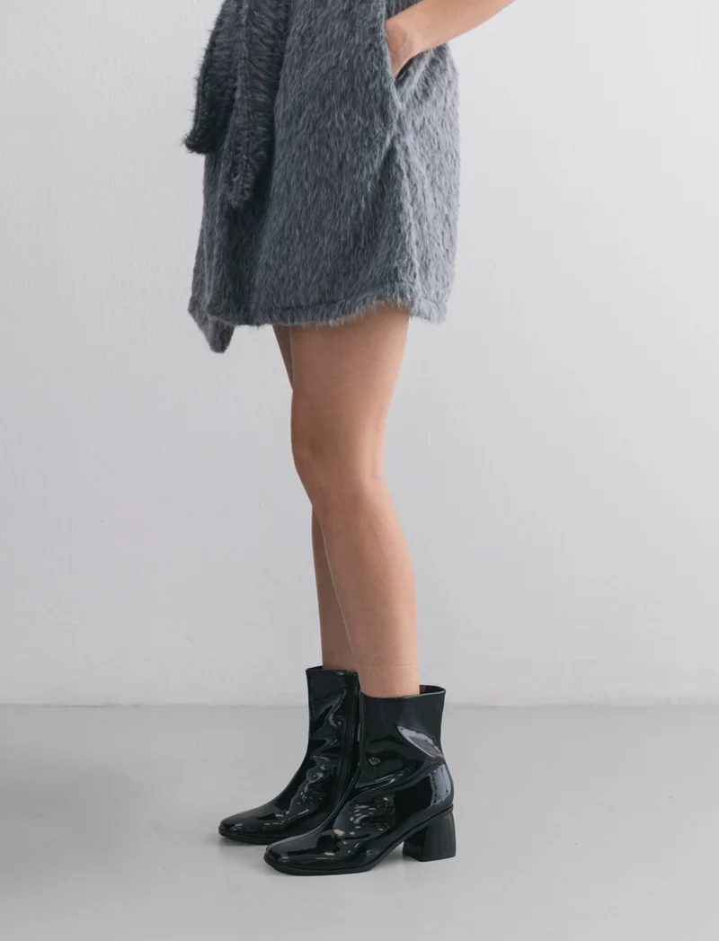 Tronchetto da donna con tacco - Nero