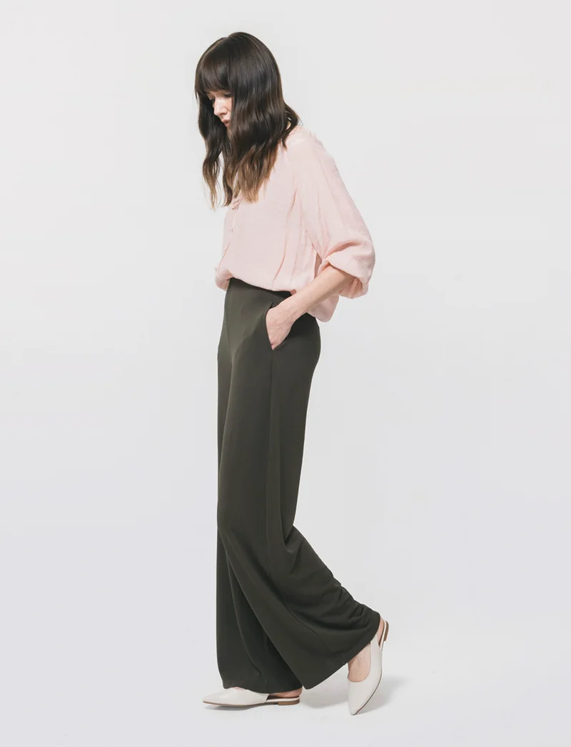 Pantalone Gamba Larga con Pinces - Ve.milit.