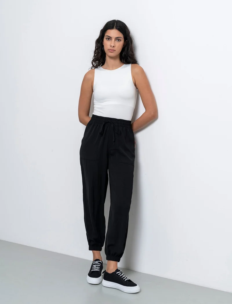 Pantalone con coulisse da donna - Nero