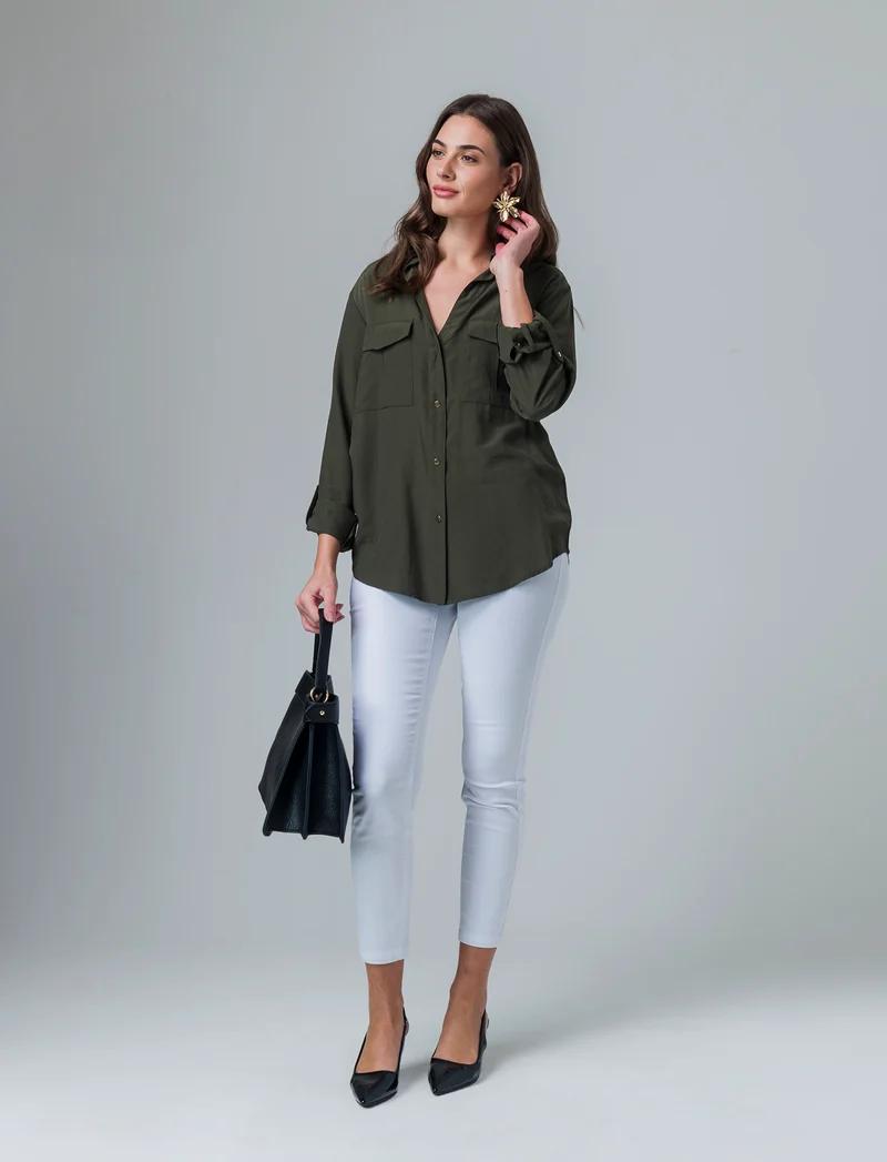 Camicia basica con tasche sul petto da donna - Ve.milit.