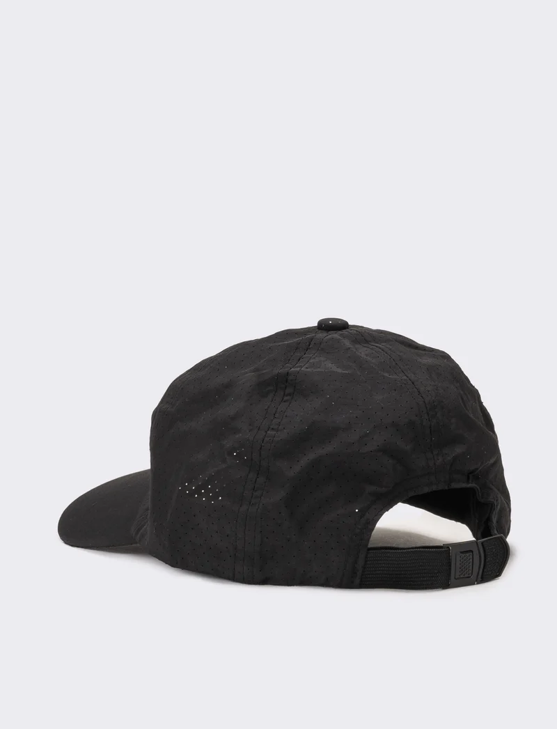 Cappello uomo baseball traforato in nylon - Nero