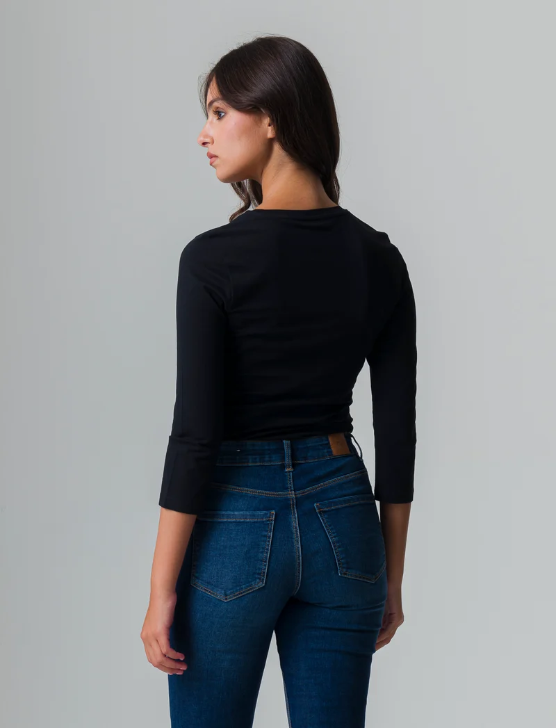 T-shirt basica manica lunga da donna - Nero